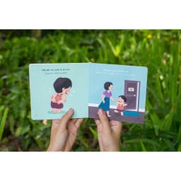 Thumbnail Sách - Bộ Bé Học Giao Tiếp 4 cuốn - Bồi cứng & Song ngữ Việt-Anh 4