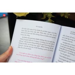 Thumbnail Sách - Con không cần hoàn hảo, con chỉ cần tự tin - Đinh Tị Books 3