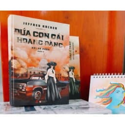 Thumbnail Sách - Đứa con gái hoang đàng - The Prodigal Daughter (Hai số phận phần II) - BV 1