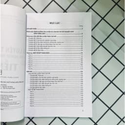 Thumbnail Sách - Ôn luyện trắc nghiệm thi tốt nghiệp trung học phổ thông môn Tiếng Anh 3