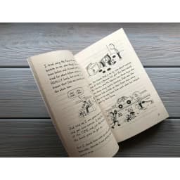 Thumbnail Sách Tiếng  Anh - Nhật Ký Chú Bé Nhút Nhát Tập 3 - Diary Of A Wimpy Kid 03: The Last Straw ( Tiếng Anh) 1