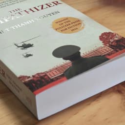 Thumbnail Sách - Tiểu thuyết tiếng Anh - The Sympathizer 4