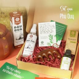 Thumbnail Set quà tặng phụ nữ "Phú Quý" - Dầu dừa ép lạnh, Tinh dầu bưởi Đất Việt, Lược gỗ đàn hương massage 1
