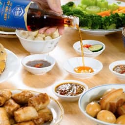 Thumbnail Set Tinh hoa ẩm thực biển 1 (Combo thùng 6 chai Nước mắm cốt đặc biệt Lê Gia thủy tinh 525ml) 3