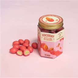 Thumbnail Sô-cô-la Dâu bọc hạnh nhân - Xocoday - Hủ 175g - Heyday 1