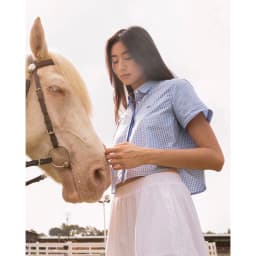 Thumbnail TheBlueTshirt - Áo sơ mi tay ngắn sọc caro phom ngắn cho nữ - BlueMade Boxy Shirt - Women 4