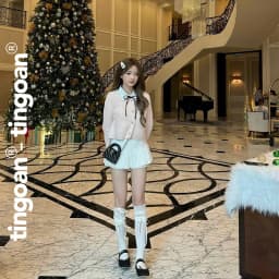 Thumbnail TINGOAN® - Áo len lông bông hồng nhạt dáng lửng phối cúc kim loại LISA LOVE TOP/PK 1