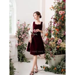 Thumbnail Váy đầm nhung đỏ dài tay trắng phối 2 cổ vuông dáng xoè thanh lịch YAME 3