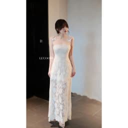 Thumbnail Váy Tiểu Thư Hai Dây Dáng Dài Phối Ren Hoa LECOONG V766 Đầm Đẹp Đi Biển Màu Trắng Sang Chảnh 2