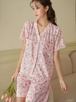 Thumbnail VIBES Đồ bộ Pijama ngắn cổ V Minnie & Peach Py Set 3