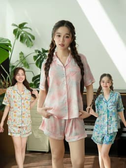 Thumbnail VIBES Đồ bộ Pijama ngắn Lụa Latin cao cấp Joiee x Cloudy x Jardin Py Set 1