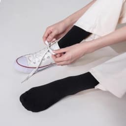Thumbnail Vớ tất đen trơn cổ cao vừa chất liệu cotton mềm mại, độ co giãn 4 chiều siêu êm chân 4