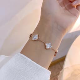 Thumbnail Vòng tay nữ CDE Five Four Leaf Clovers Bracelet Rose Gold CDE2026RG 2
