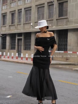 Thumbnail Wonderhouse Vanila Dress đầm trễ vài dáng dài dự tiệc sang chảnh chất vải dày dặn 1