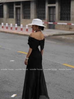 Thumbnail Wonderhouse Vanila Dress đầm trễ vài dáng dài dự tiệc sang chảnh chất vải dày dặn 4
