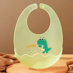 Thumbnail Yếm Máng silicone Hình Trứng KidAndMom siêu nhẹ siêu mềm mại có nấc điều chỉnh 3