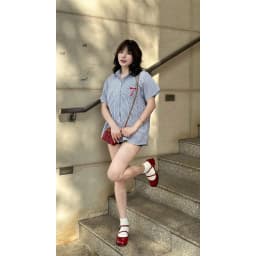 Thumbnail YU CHERRY | Áo sơmi nữ form rộng, sơ mi tay ngắn có logo thêu, Bow Embroidery Shirt YA504 3