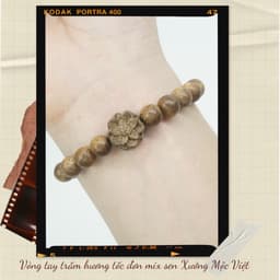 Thumbnail Vòng tay trầm hương hạt tròn mix hoa sen Trầm tóc vườn, sánh chìm, tóc kiến tự nhiên -Xưởng Mộc Việt 2