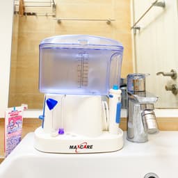 Thumbnail Máy tăm nước gia đình Maxcare Max456L Nhật Bản - Tặng 11 đầu tăm nước - BH chính hãng 12 tháng 4