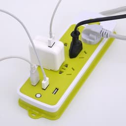 Thumbnail Ổ Cắm Điện Đa Năng Chống Giật Có 3 Cổng USB Sạc Điện Thoại – Sạc Trực Tiếp – Tiết Kiệm Điện Màu Xanh Lá 1