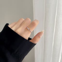 Thumbnail Nhẫn bạc 925 freesize vô cực đính pha lê lấp lánh xinh xắn dễ thương Dế Bạc –N5570 2