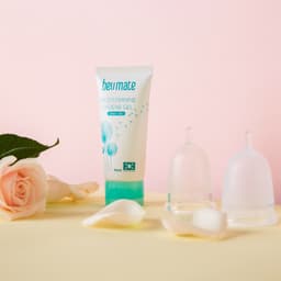 Thumbnail Dung dịch vệ sinh làm sạch cốc nguyệt san BeUmate chính hãng, mùi hương dịu nhẹ 50ml 3