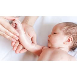 Thumbnail Dầu Dưỡng Ẩm Mát Xa Johnson's Baby Oil (50ml/200ml) 4
