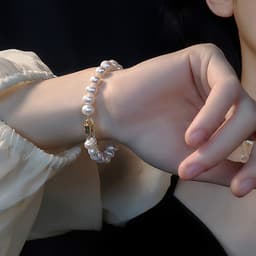 Thumbnail Vòng tay OIMG chuỗi hạt ngọc trai thời trang dành cho nữ 1