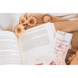 Thumbnail SÁCH - Nắm nhầm một bàn tay, tìm được người như ý 1