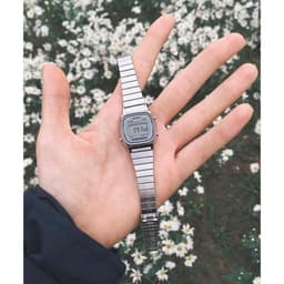 Thumbnail Đồng hồ nữ dây kim loại chính hãng Casio LA670WA-7DF 1