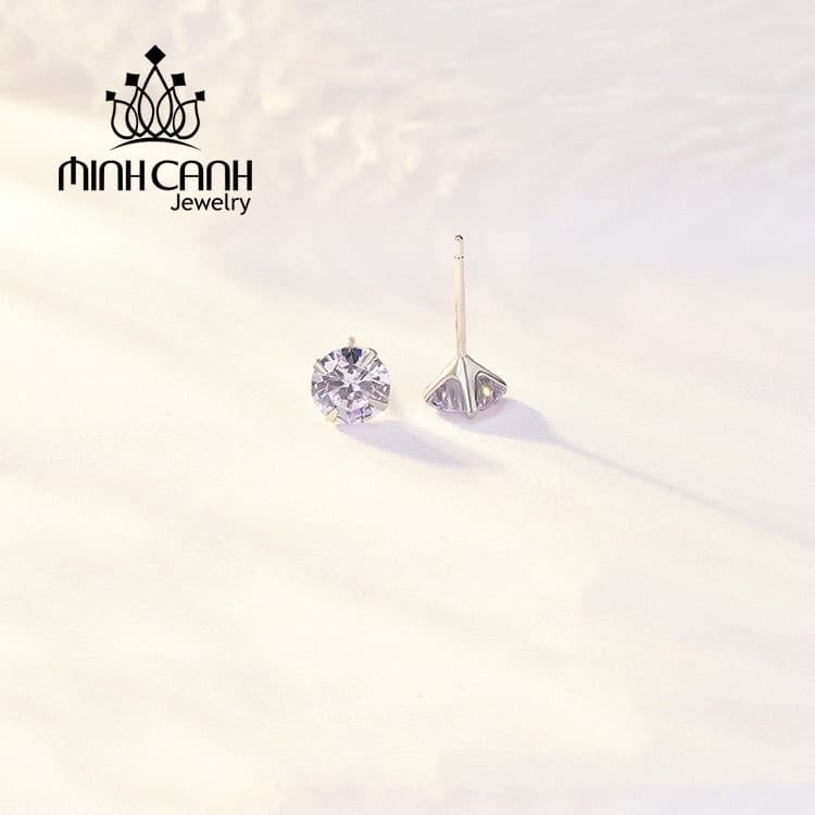 Ảnh Bông Tai Nụ Đá 4 Chấu Chốt Bạc Ta - Thương Hiệu Minh Canh Jewelry 4