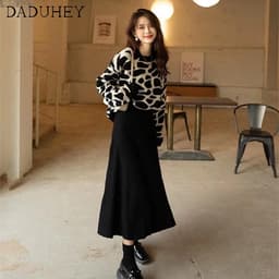 Thumbnail Áo Sweater Chui Đầu Dáng Rộng In Họa Tiết Da Báo Kiểu Nhật Bản Cá Tính Cho Nữ 2
