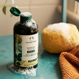 Thumbnail Sữa Tắm Hương Hoa Chùm Ngây Moringa Shower Gel 250ml The Body Shop 2
