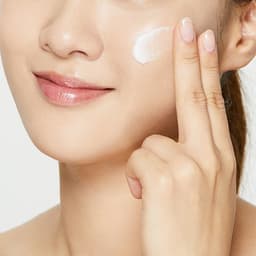 Thumbnail Mặt Nạ Ngủ Gạo Dưỡng Sáng Và Đều Màu Da COSRX Ultimate Nourishing Rice Overnight Spa Mask 60ml 4