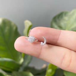 Thumbnail Khuyên tai nữ bạc 925 vũ trụ xinh xắn Dế Bạc - K5937-2 2