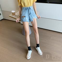 Thumbnail Quần Short Jeans Denim Lưng Cao Phối Rách Cá Tính 3