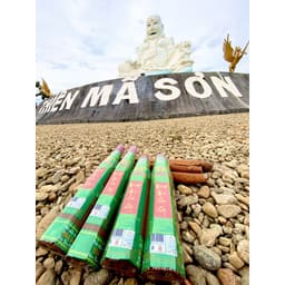 Thumbnail Nhang Quế Trà Bồng Cao Cấp 38cm, 220 cây, 400gram 2