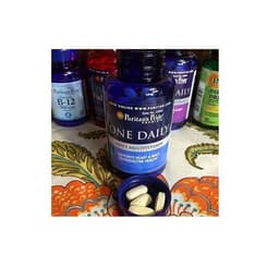 Thumbnail Vitamin tăng miễn dịch ngừa cảm cúm cho Nam Puritan's Pride One daily Men's Multivitamins 100v 3