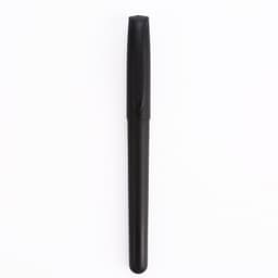 Thumbnail Vỏ bút đen dùng để thay ngòi bút bi hoặc ngòi bay màu 2