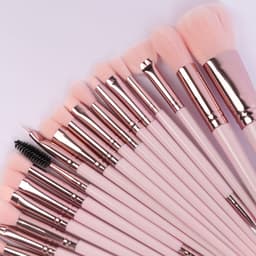 Thumbnail Bộ cọ trang điểm chuyên nghiệp MAANGE 20 chiếc kèm 5 miếng Mút trang điểm và túi đựng đồ trang điểm 52000 2