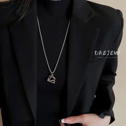 Thumbnail DREJEW Thép không gỉ hình tam giác mặt dây chuyền vòng cổ thiết kế nặng nề trang sức cho nữ 2