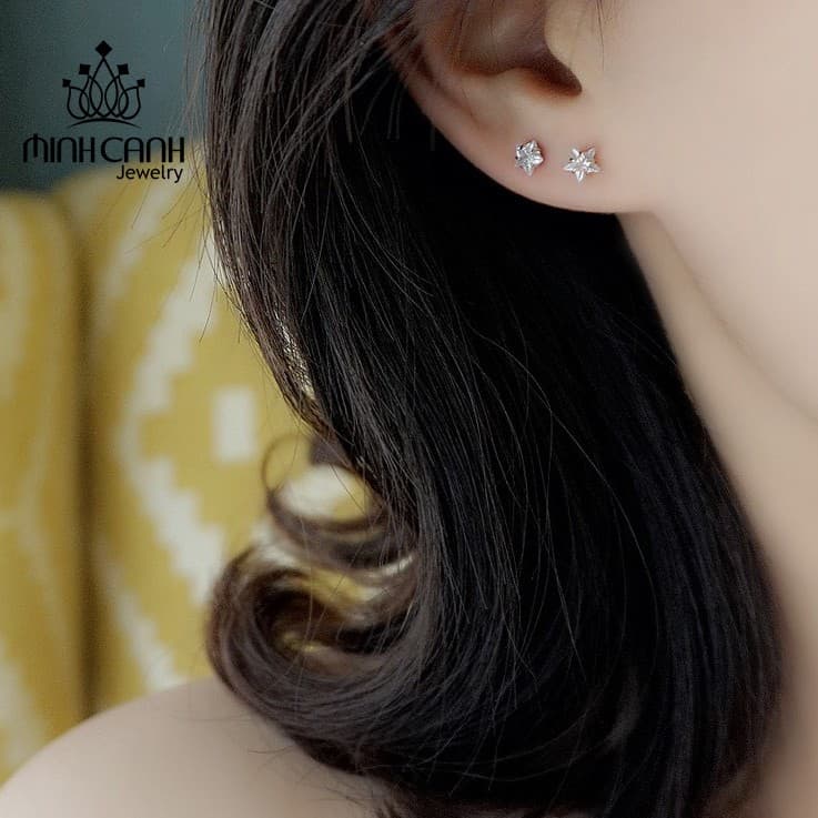 Ảnh Bông Tai Khuyên Tai Nụ Bạc Hình Ngôi Sao Gắn Đá - Minh Canh Jewelry 1