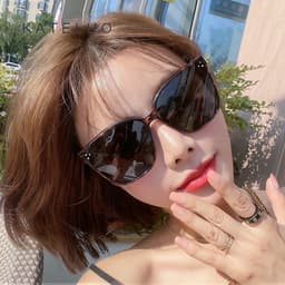 Thumbnail Kính mát phân cực gọng vuông TR90 KATELUO TR7501 thời trang cho nam nữ 1
