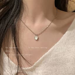Thumbnail Vòng cổ 17KM mạ bạc mặt trái tim thời trang đơn giản 3