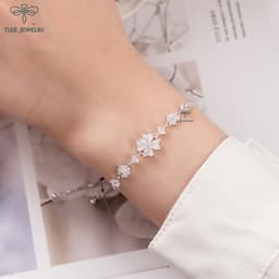 Thumbnail Lắc tay bạc nữ TLEE cỏ bốn lá đá trắng lấp lánh dây rút bạc 925 cao cấp TLEE JEWELRY LT0112 4