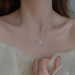 Thumbnail Dây chuyền nữ LAMY Bow Necklace Silver 6019 4