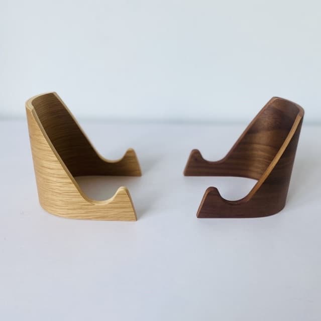 Ảnh Giá đỡ điện thoại Nằm Ngang, Kindle, Name card gỗ uốn cong PlyConcept Phone Holder 3