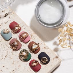 Thumbnail ANNIES Keo Dán Móng Tay Màu Trắng Trong Suốt Chống Dính DIY 4