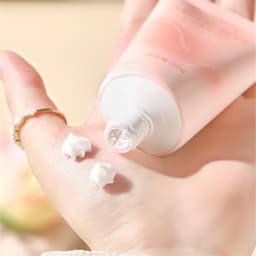 Thumbnail Giao Hàng Nhanh Kem Dưỡng ẩm Làm Sáng Da Fit Làm Mới Làn Da Kem Làm Trắng Mịn Hơn Không Dính Nước Mỏng Nhẹ Cảm Giác Nhẹ Kem Mịn Trắng Sáng Tự Nhiên Mềm Mại (GLAS 4