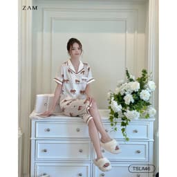 Thumbnail BỘ MẶC NHÀ SHE BY ZAM - TSLA46 - BỘ NGẮN TAY QUẦN LỬNG NGỰA NÂU 2